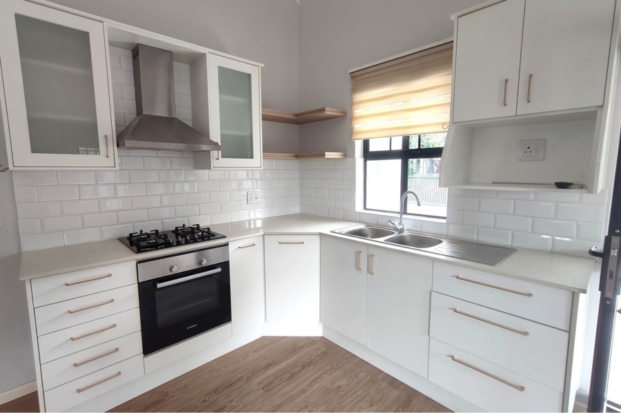 2 Bedroom Property for Sale in Moorreesburg Western Cape